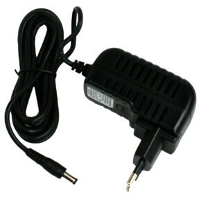 ALIMENTADOR DE CORRIENTE DE POLARIDAD INVERSA DC9V2A