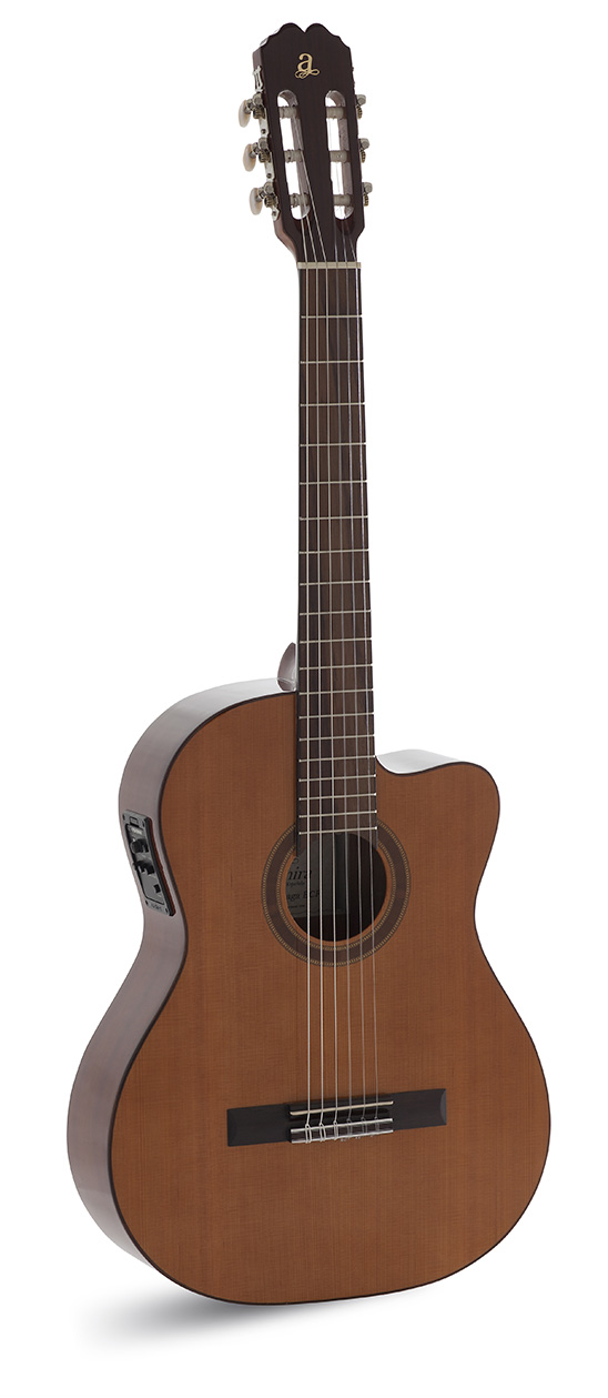 GUITARRA CLÁSICA ADMIRA MÁLAGA ELECTRIFICADA CUTAWAY SERIE CONSERVATORIO