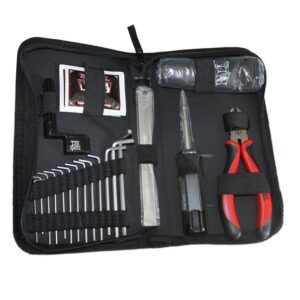 KIT DE MANTENMIENTO GUITARRA/BAJO