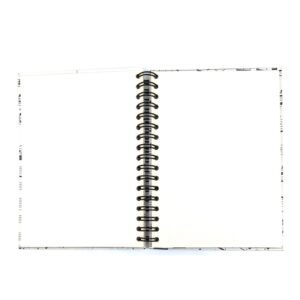 Libreta A6 partitura hecha a mano