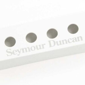 COVER STRAT WHITE TEA